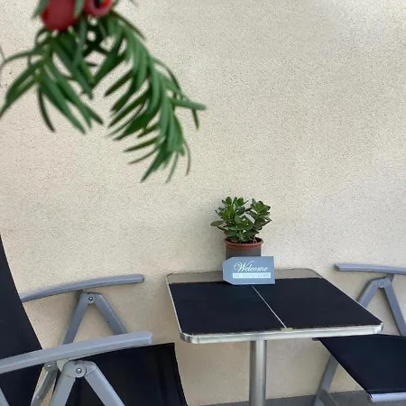 Apartment 'feel So Good 2'